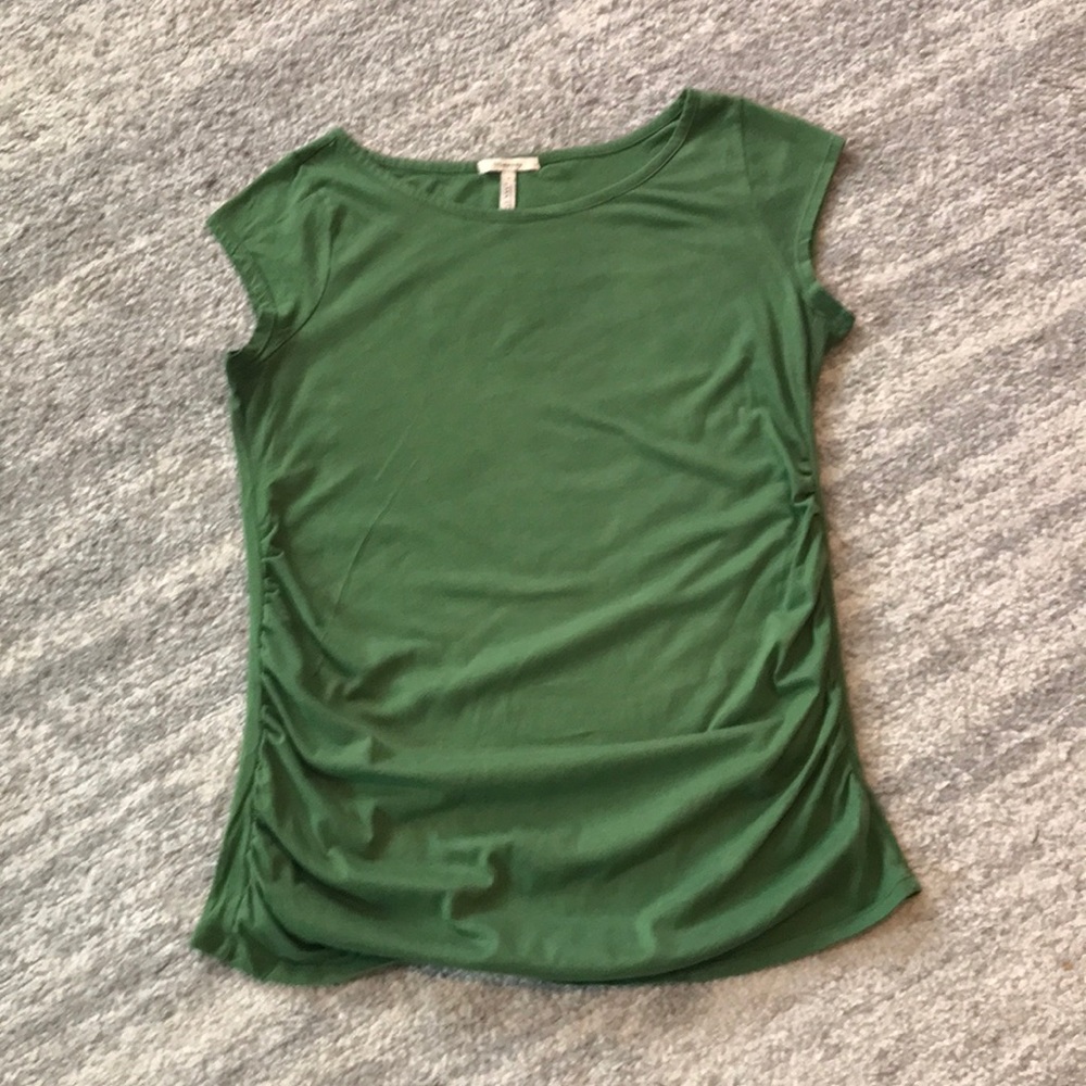 Maternity: Cap Sleeve Top